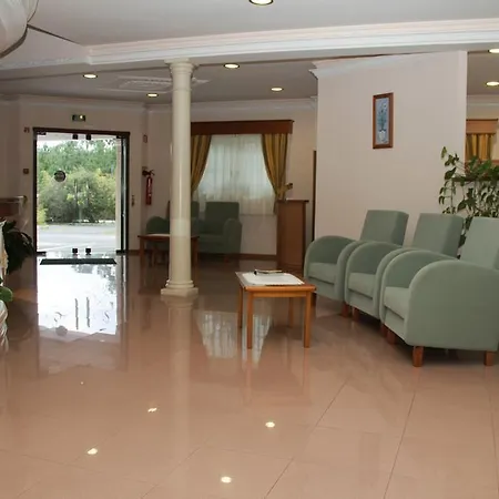 מלון Lagoa Do Linho Paço