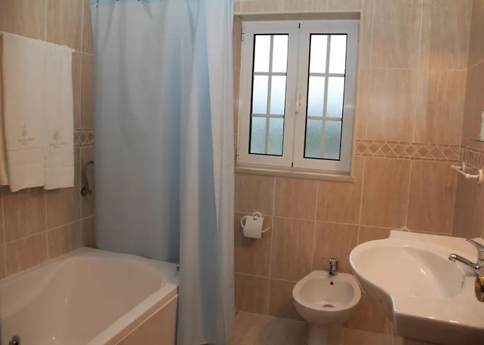 Lagoa Do Linho Hotel Paço