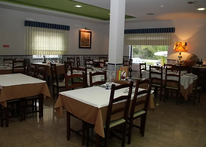 Hotel Lagoa Do Linho 2*